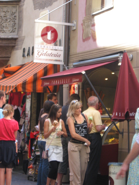 デザートは別腹 ^-^